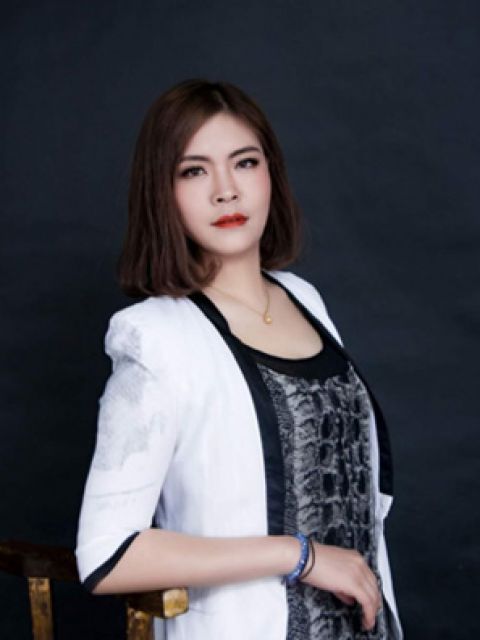 艾瘦市場經理(lǐ)